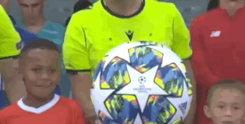 英超焦点战：纽卡斯尔联VS伯恩利 赛前全方位解析与比分前瞻（英超重磅对决：纽卡斯尔联对阵伯恩利 赛前深度解读与比分预测）